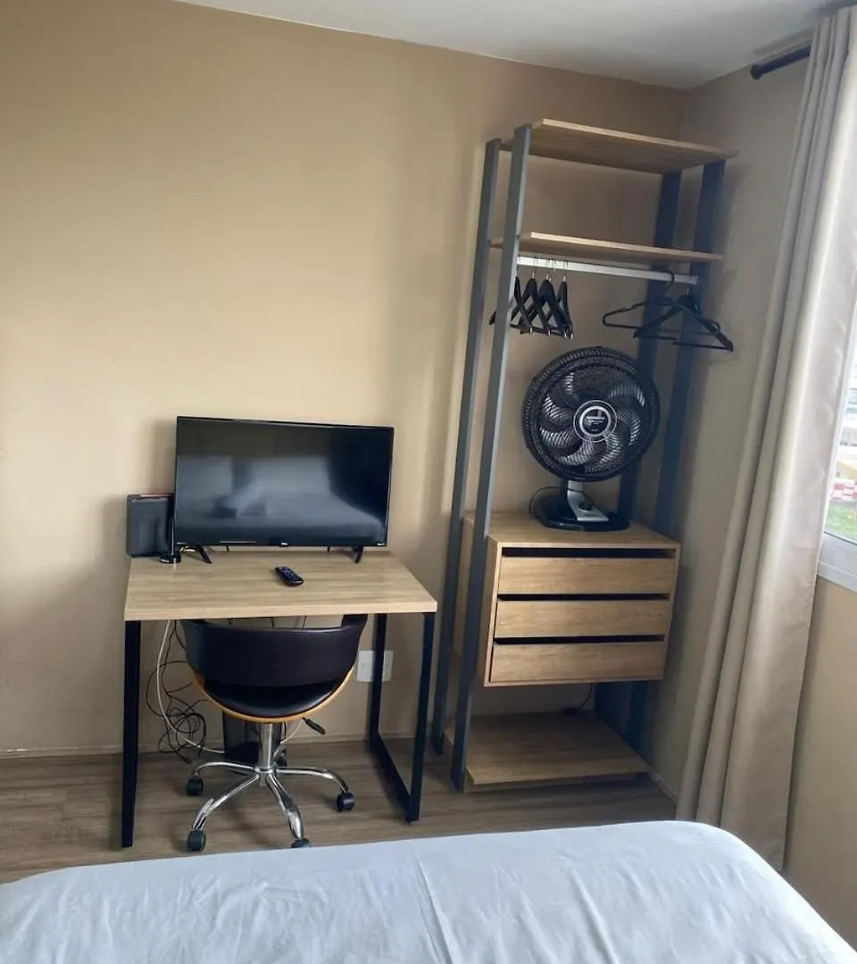 Tranquilo Studio No Bras Com Piscina/Metro Bras São Paulo 0*,  Brasil
